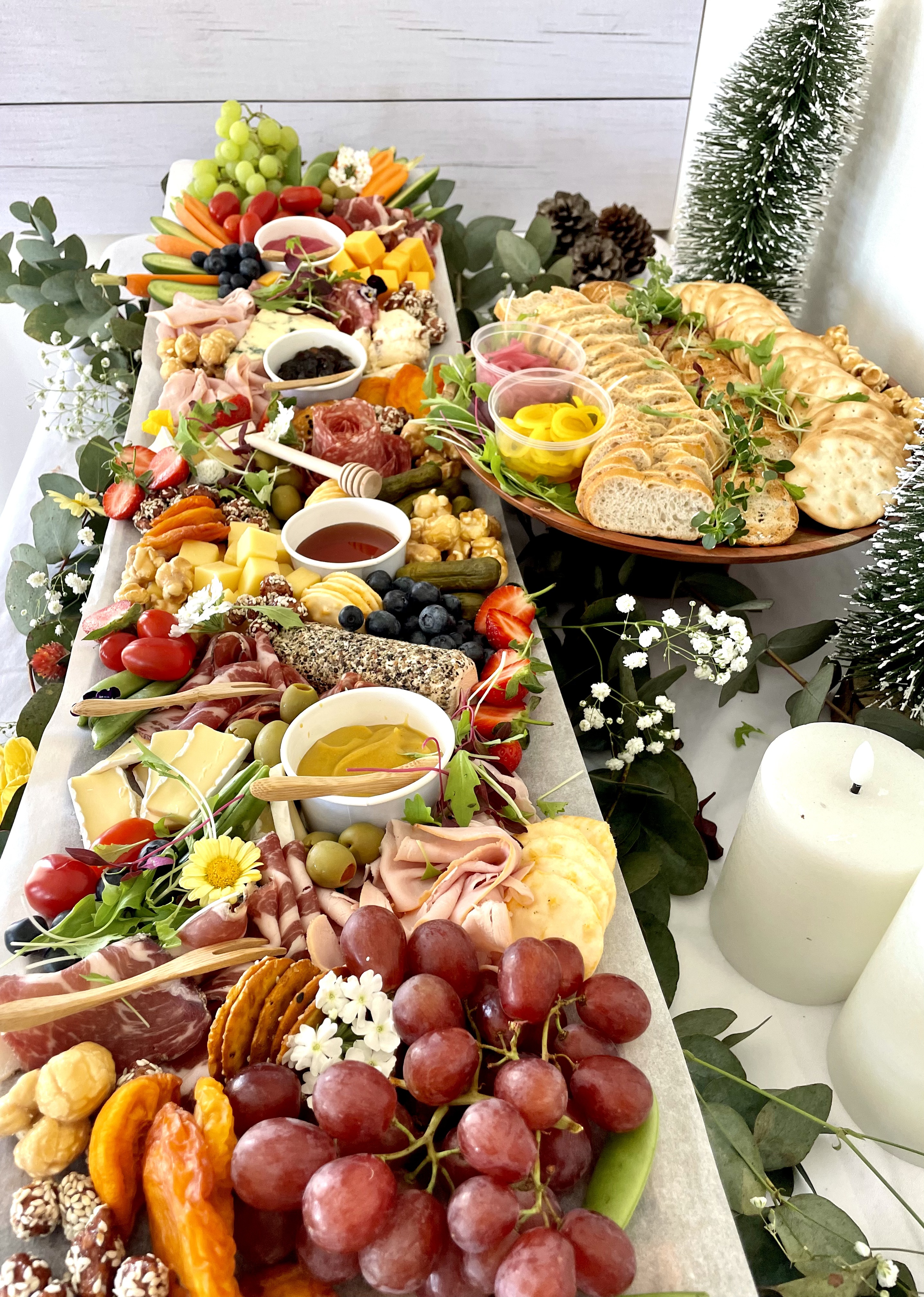 Spreadable Table Grazing Table full spread